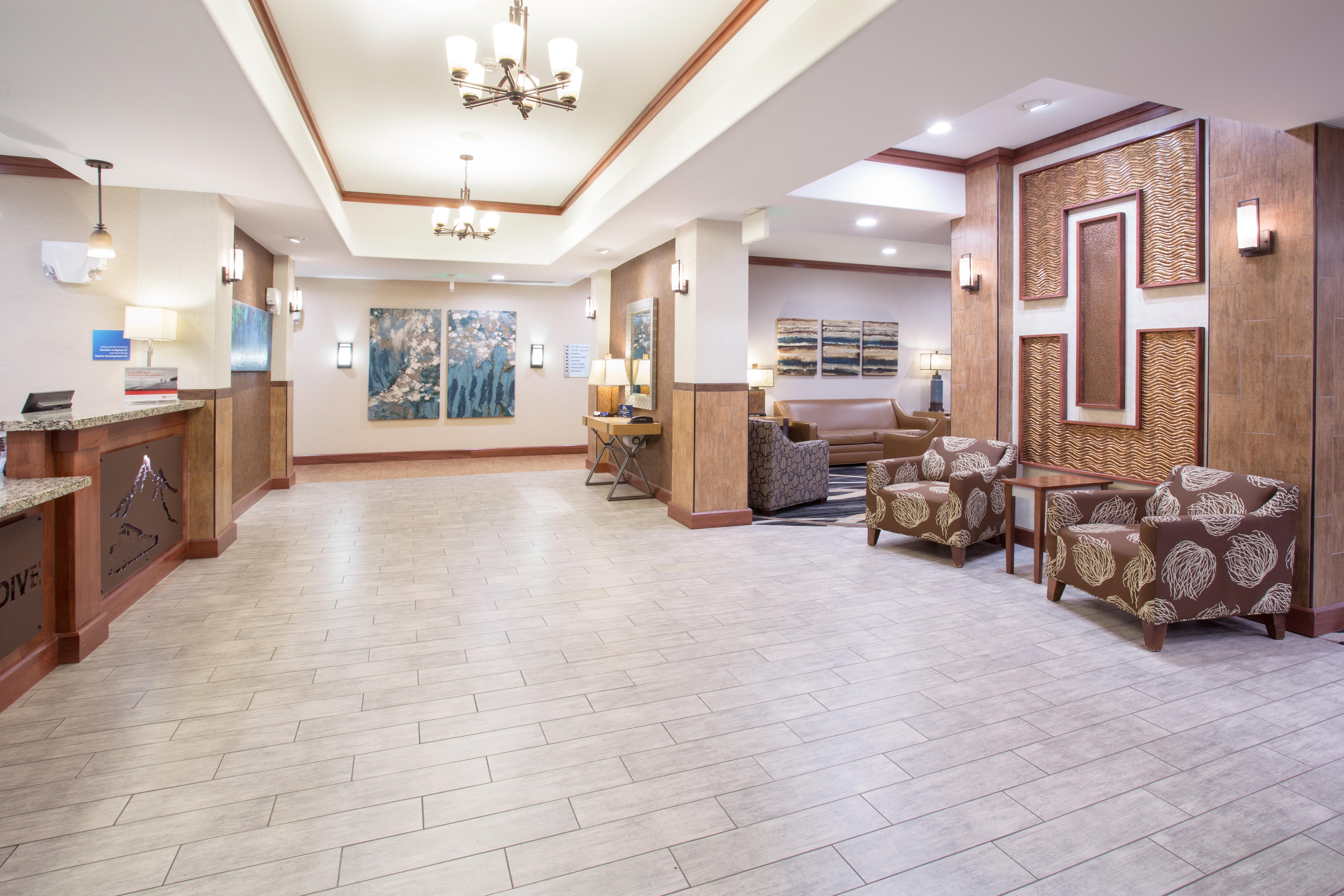 Holiday Inn Express & Suites Glendive By Ihg Bagian luar foto